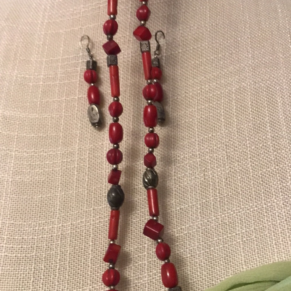 Chachal Antique Native Guatemalan SS Coral Necklace - Picture 9 of 10